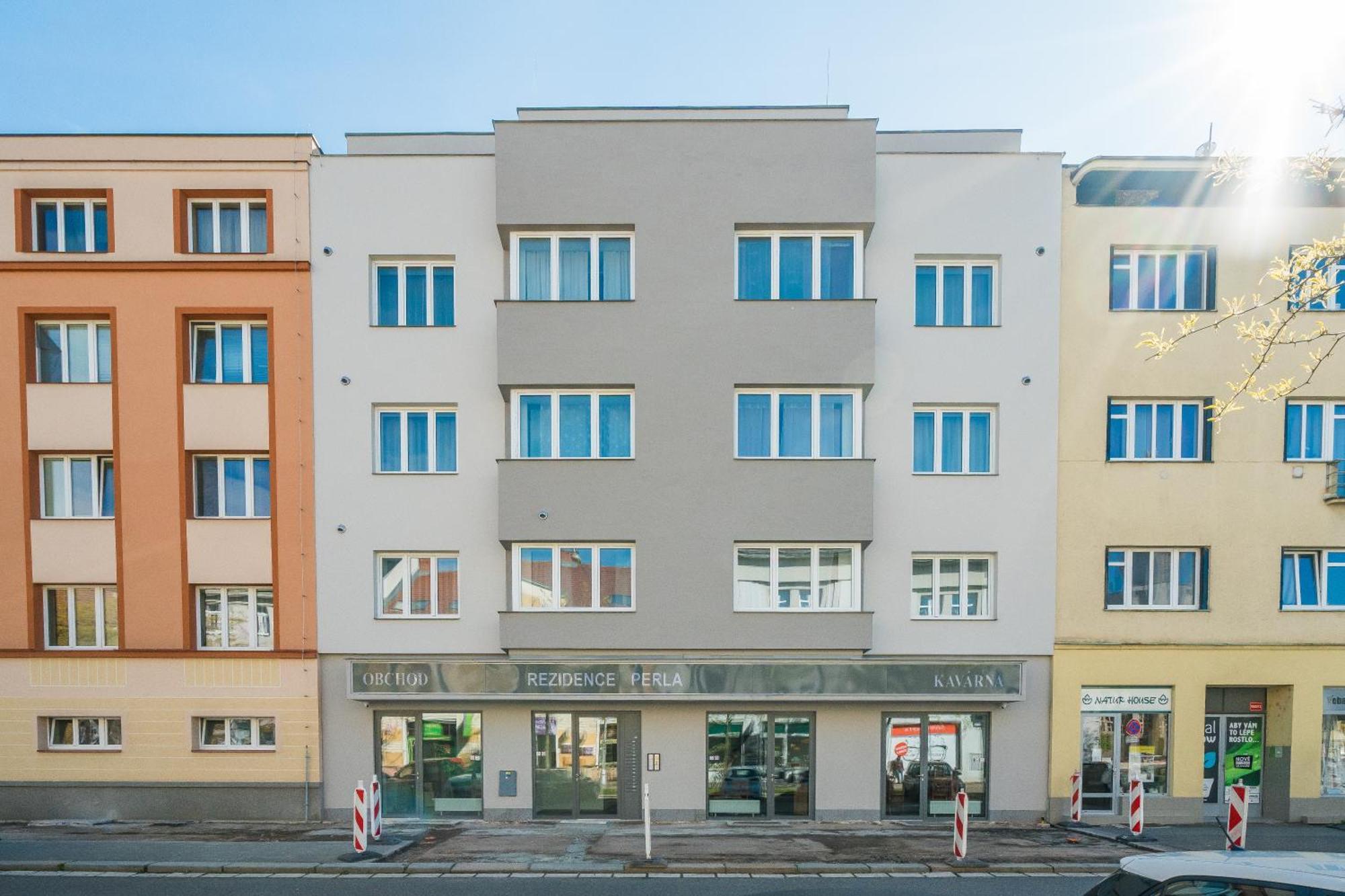 شقة Perla Hradce 101 Hradec Králové المظهر الخارجي الصورة